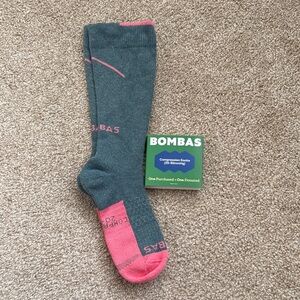 Bombas Performance Compression Knee High Socks